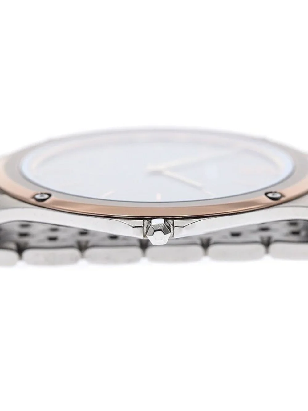 CITIZEN Eco Drive One AR5004-59H / 8826-T022821 Solar Powered Men's Watch_972393